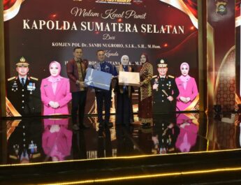 Kapolda Sumsel ; “Ingatkan Personel Untuk Atasi Karhutla”