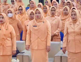 Tingkatkan Kualitas Diri Perempuan, DWP Muba Bekali Anggota dengan Pelatihan Table Manner